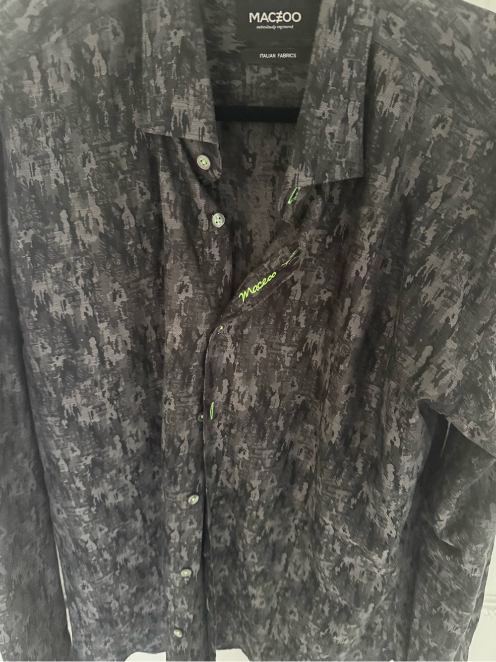 Maceoo Men's Black Patterned Casual Button-Down Shirt